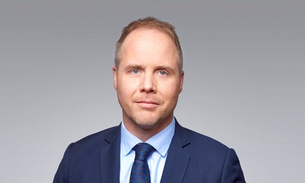 Um forflutning – eru efni  til að breyta réttarvenju?