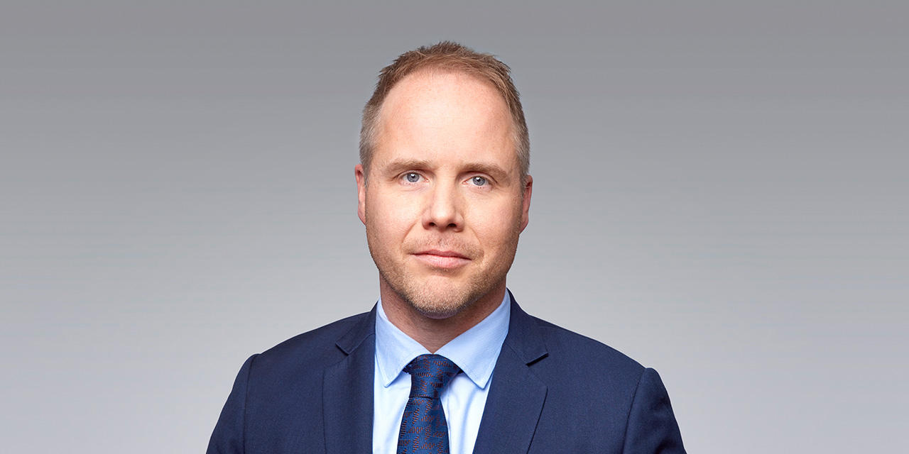 Um forflutning – eru efni  til að breyta réttarvenju?