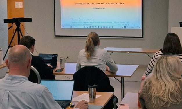 Allt í blóma á hdl. námskeiði