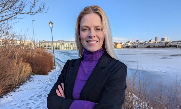 Nýtur trúin á réttarríkið verndar trúfrelsisákvæða stjórnarskrárinnar?