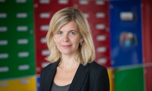 Könnun á þjónustu og  trausti til dómstóla